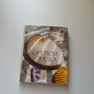 ୨୧ ･ﾟ✧  Gift From The Sea | Anne Morrow Lindbergh Book